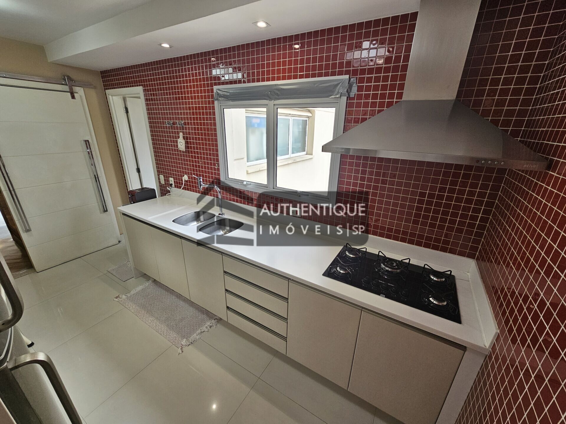 Apartamento à venda com 3 quartos, 167m² - Foto 12