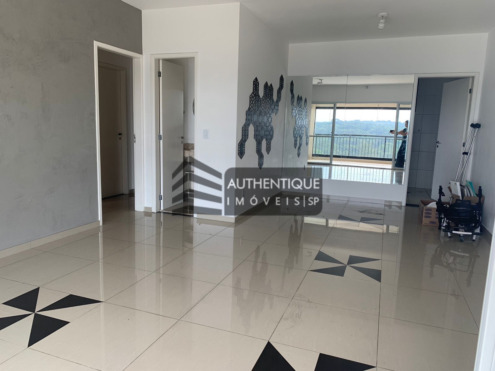 Apartamento à venda com 2 quartos, 94m² - Foto 4