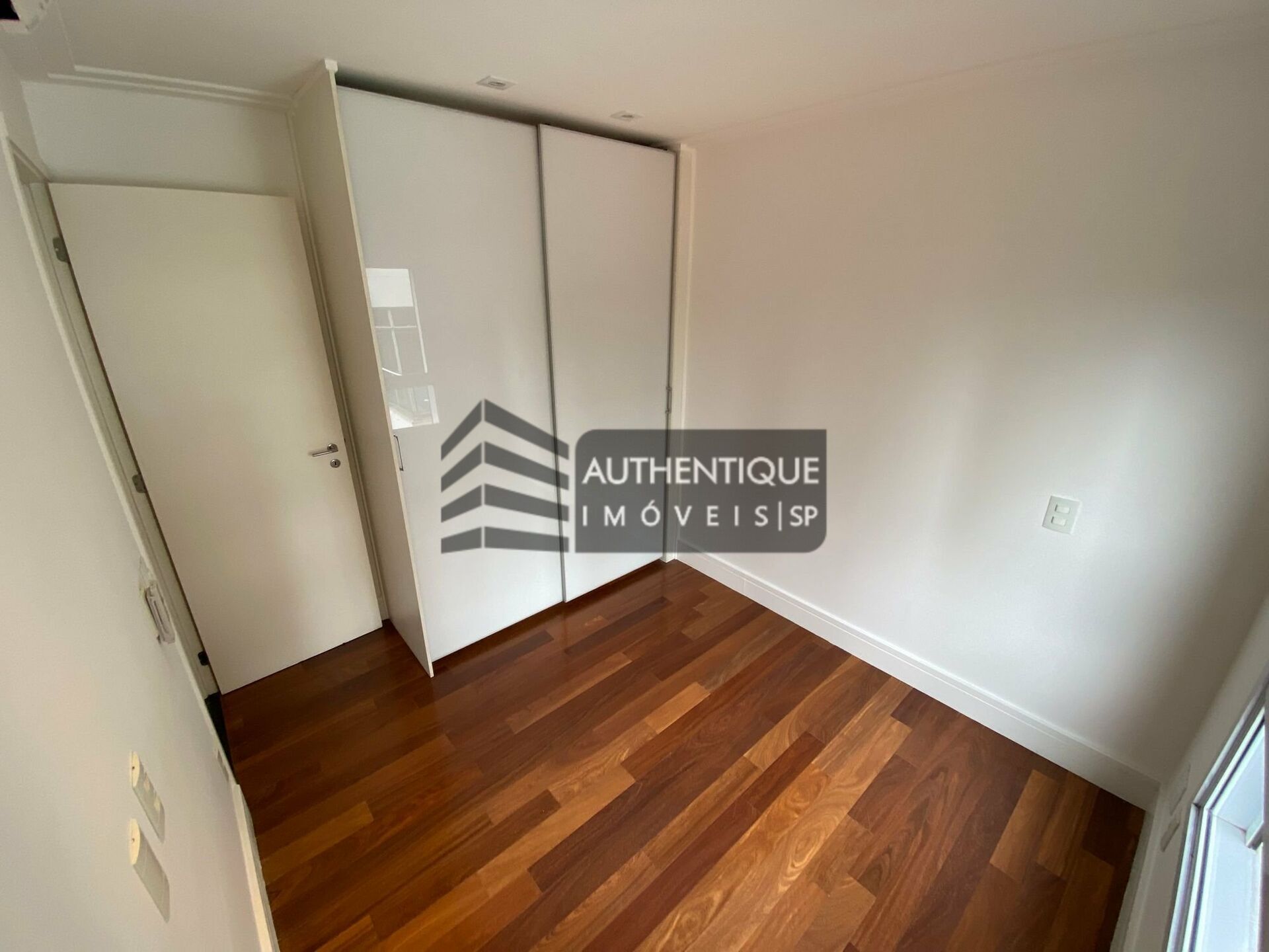 Apartamento à venda com 2 quartos, 94m² - Foto 38