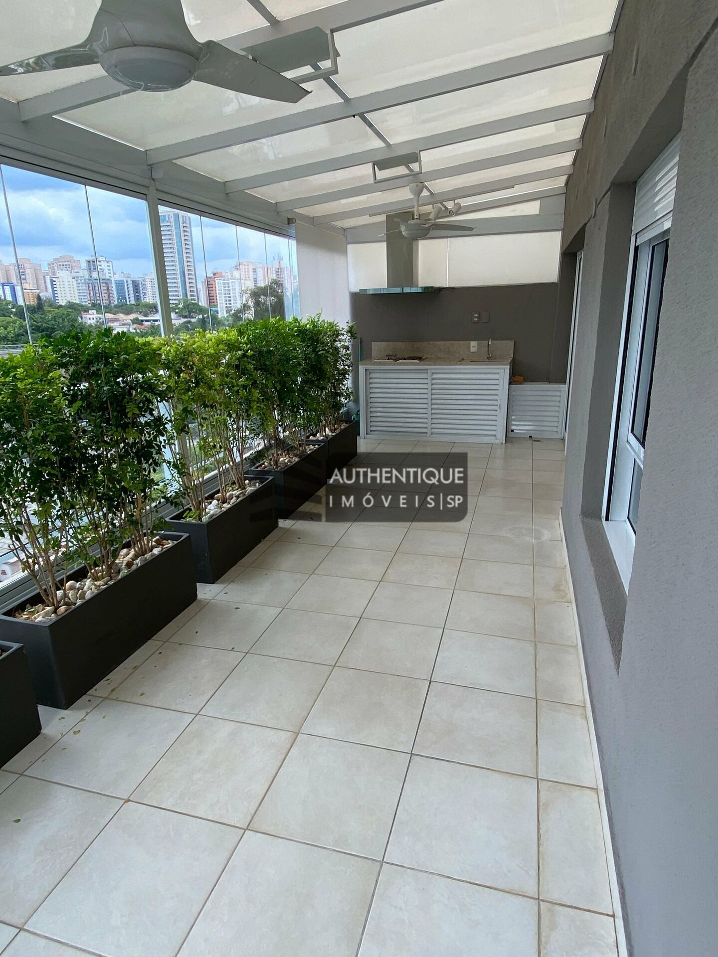 Apartamento à venda com 2 quartos, 94m² - Foto 31