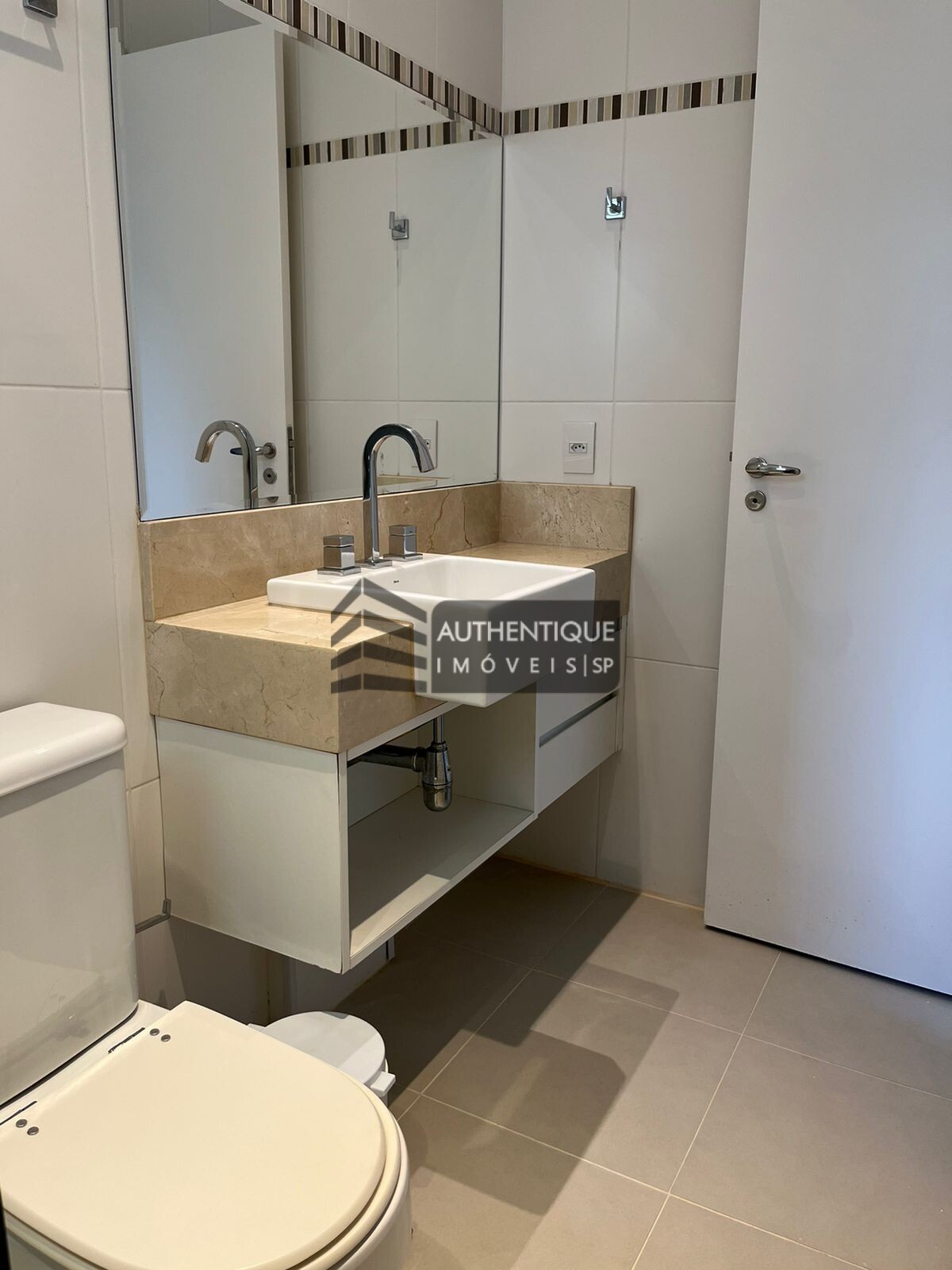 Apartamento à venda com 3 quartos, 159m² - Foto 21