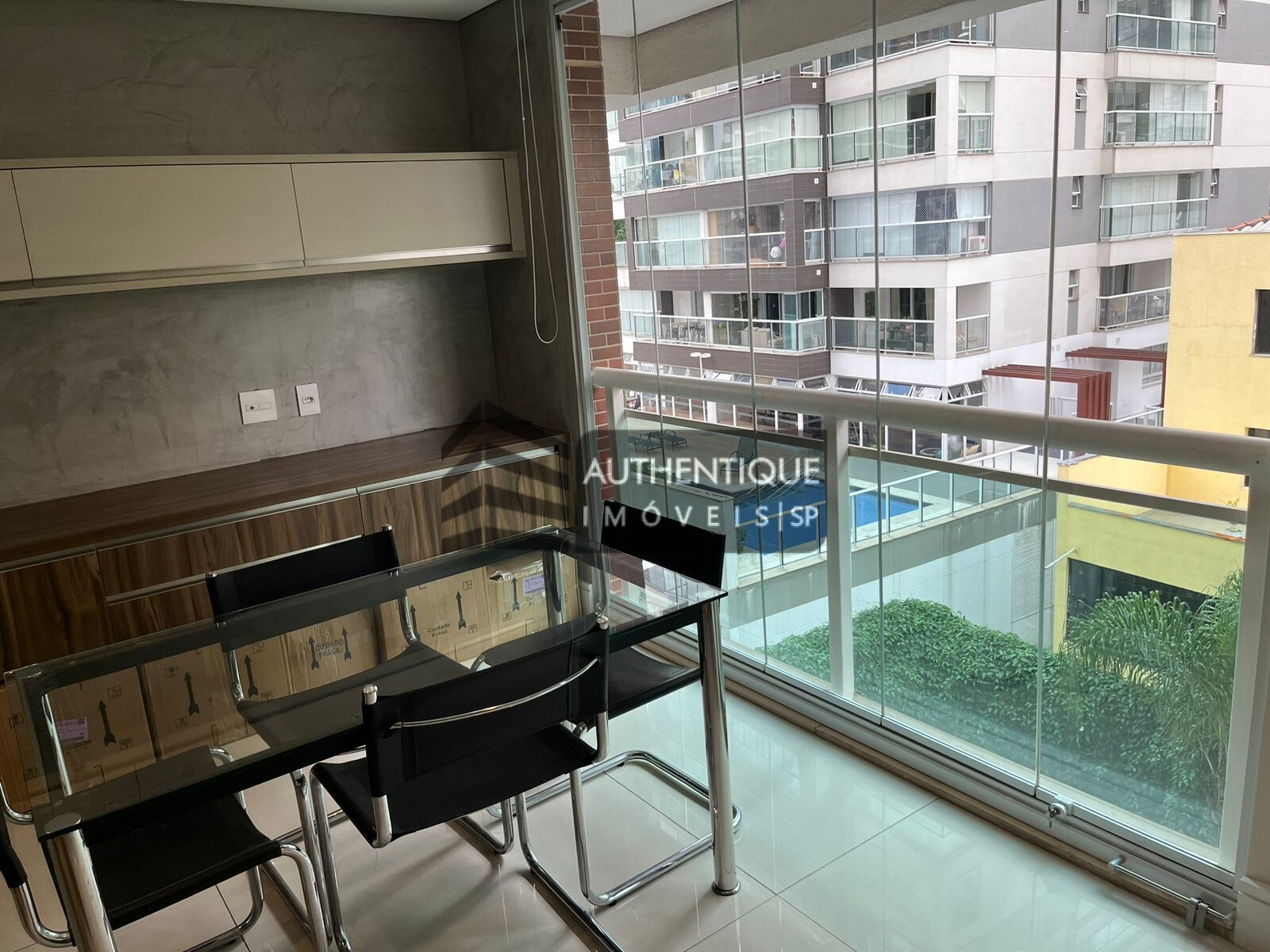 Apartamento à venda com 3 quartos, 159m² - Foto 3