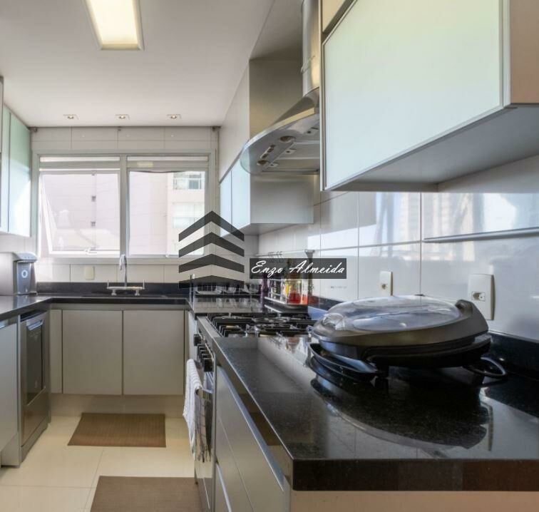 Apartamento à venda com 4 quartos, 234m² - Foto 17