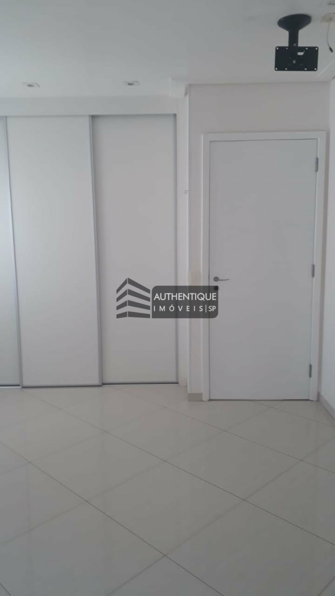 Apartamento à venda com 2 quartos, 65m² - Foto 29