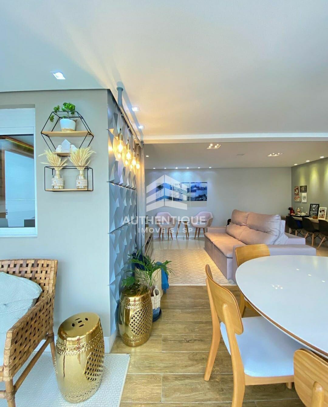 Apartamento, 3 quartos, 107 m² - Foto 2