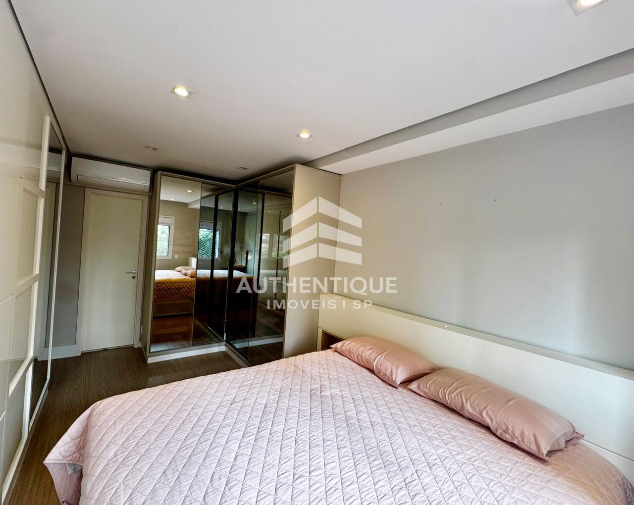 Apartamento, 2 quartos, 74 m² - Foto 17