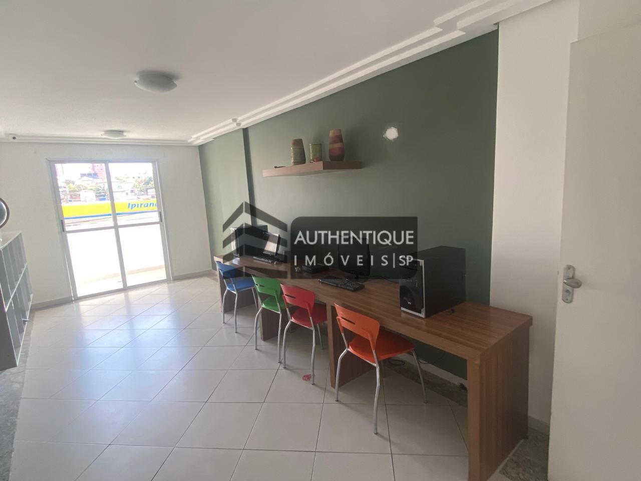 Apartamento à venda com 2 quartos, 54m² - Foto 47