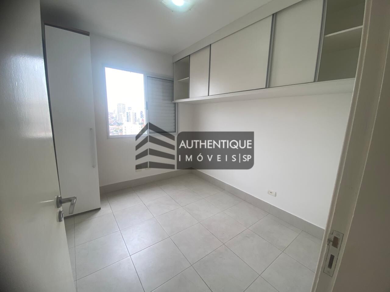 Apartamento à venda com 2 quartos, 54m² - Foto 15