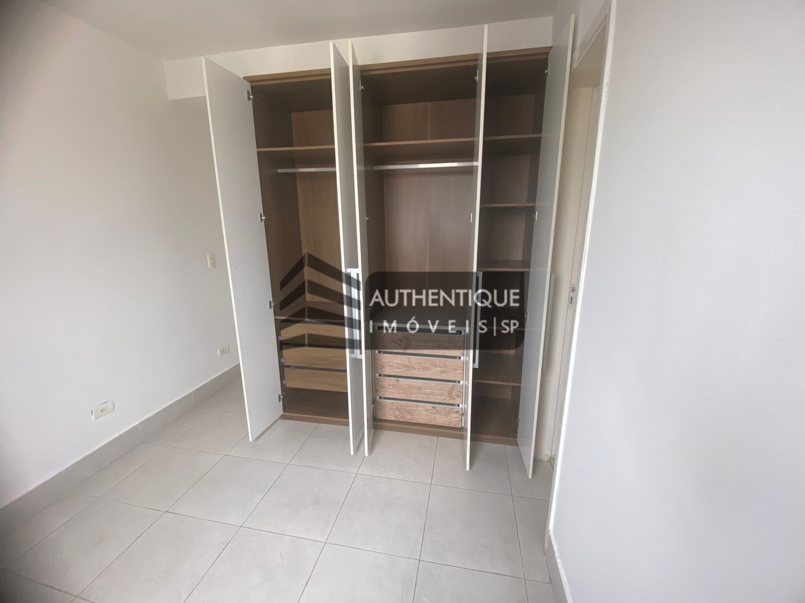 Apartamento à venda com 2 quartos, 54m² - Foto 19