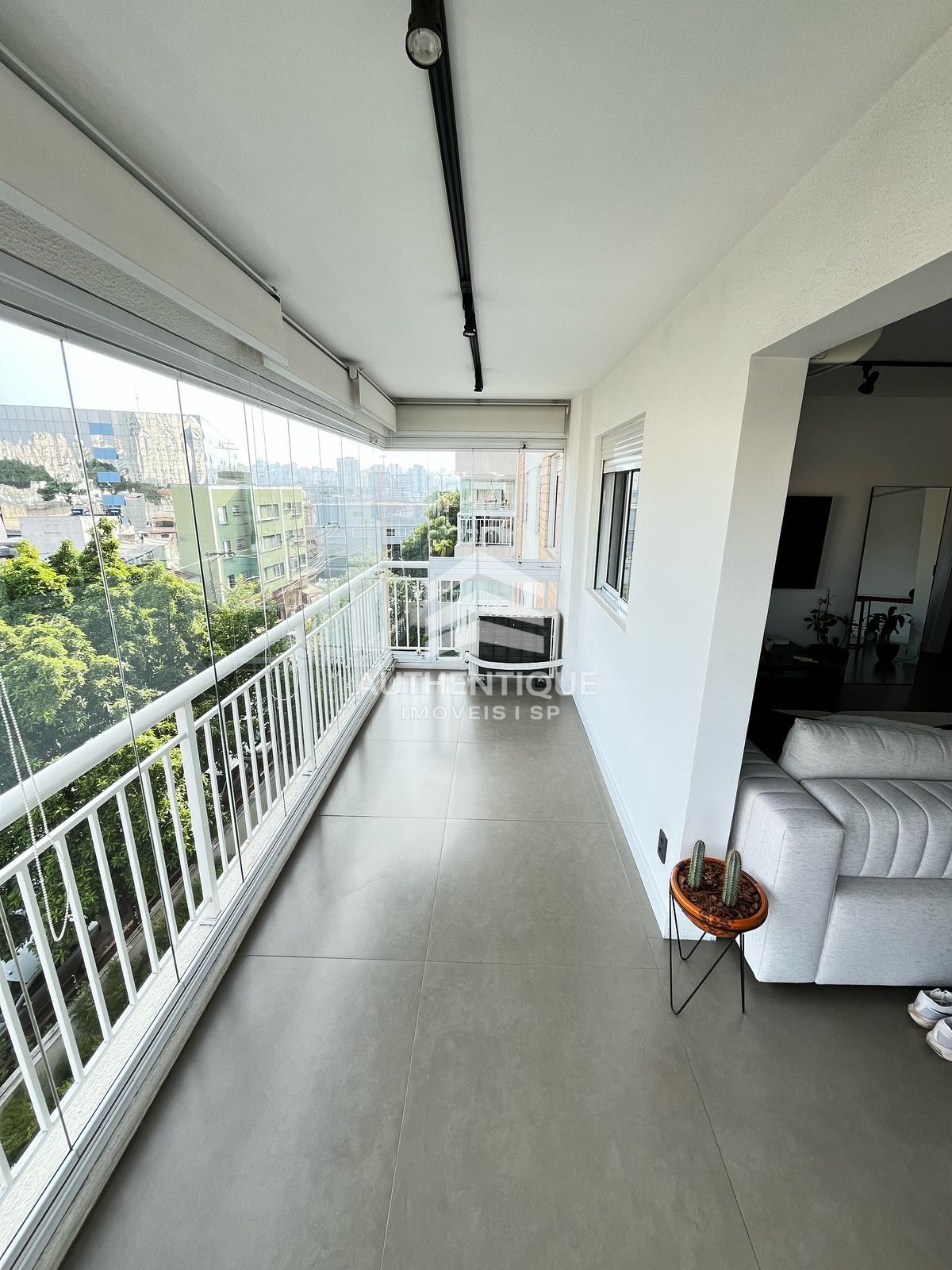 Apartamento, 2 quartos, 83 m² - Foto 1
