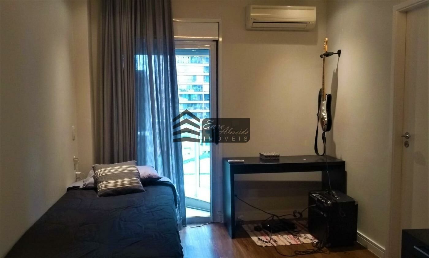 Apartamento à venda com 3 quartos, 240m² - Foto 29