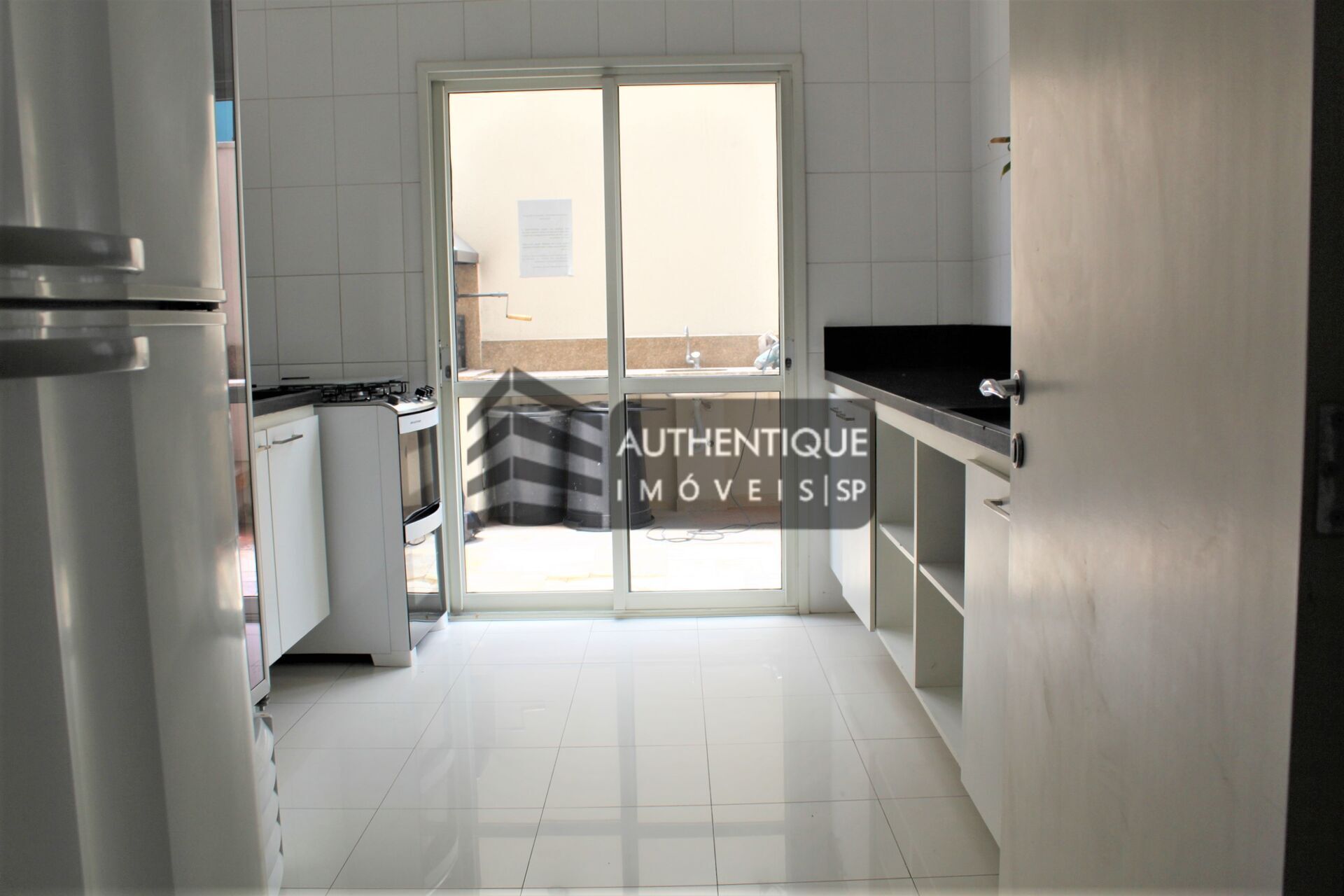 Apartamento à venda com 2 quartos, 110m² - Foto 41