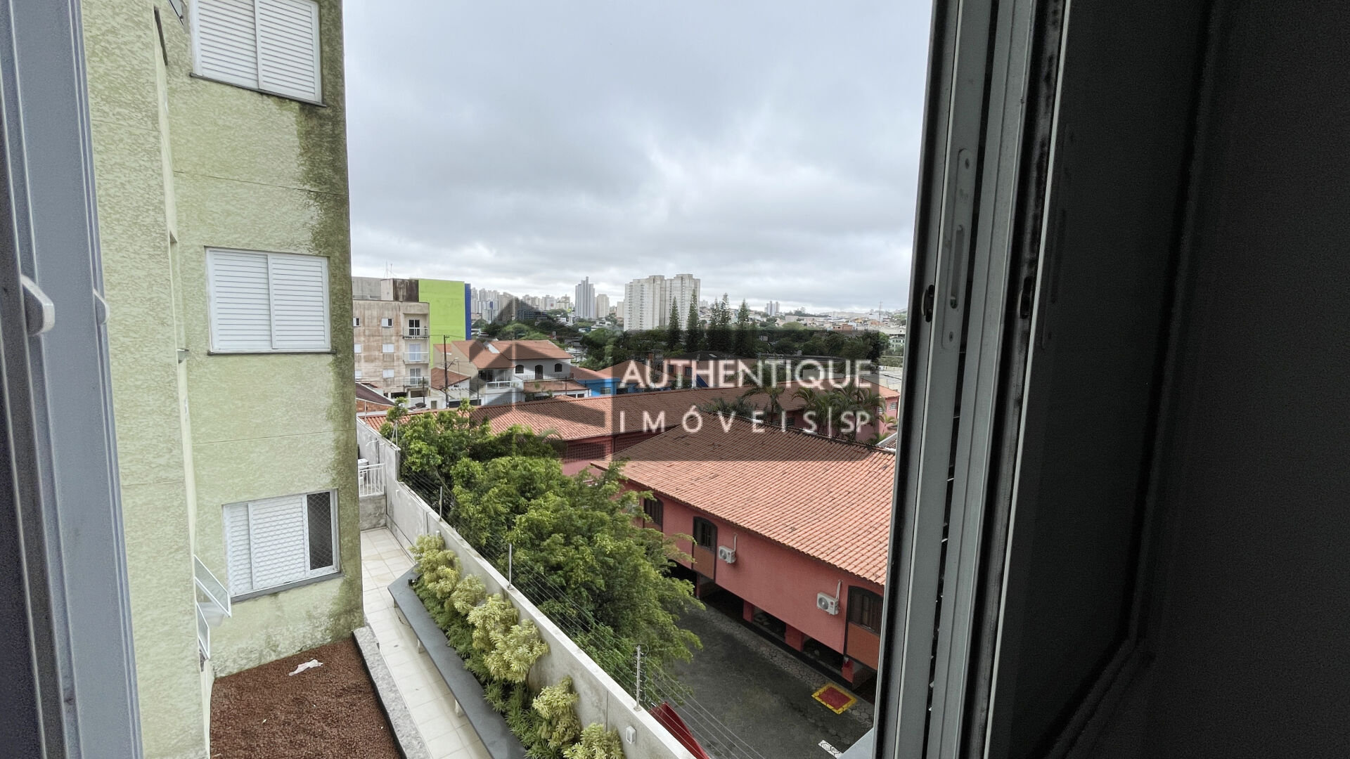 Apartamento à venda com 2 quartos, 64m² - Foto 16