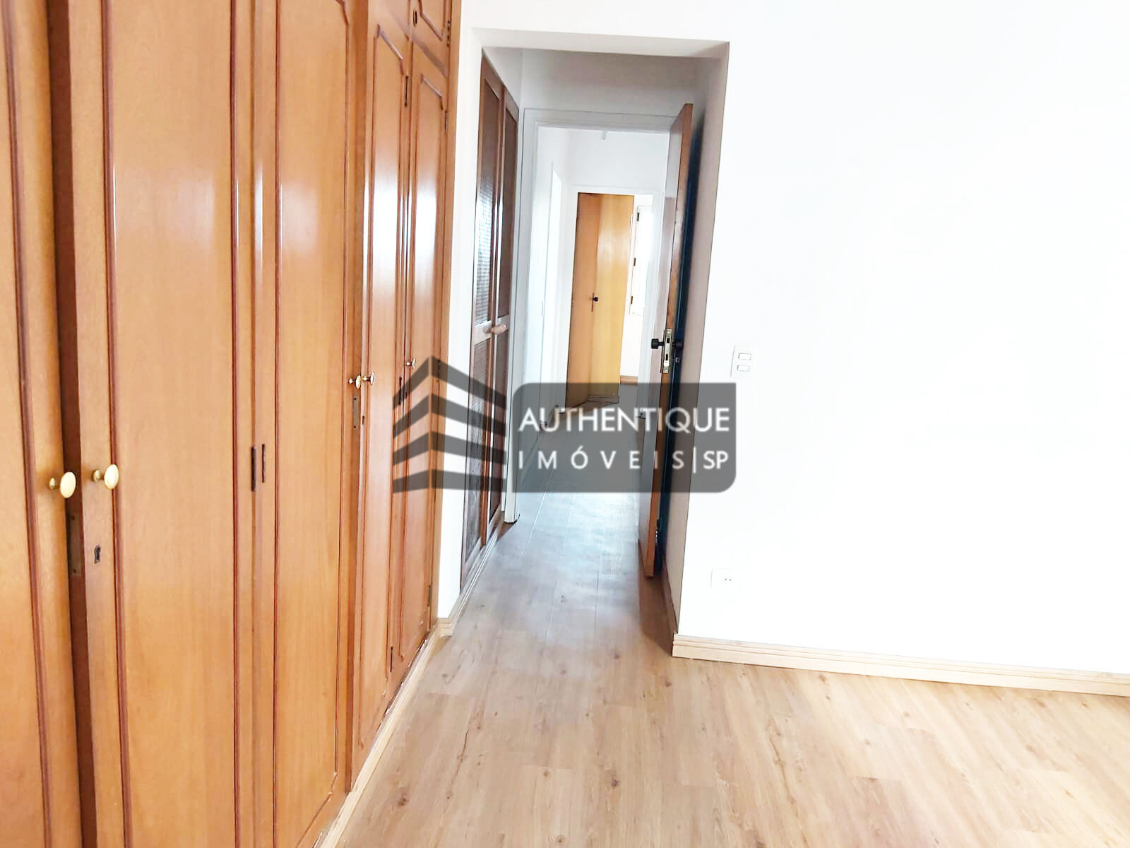 Apartamento à venda com 3 quartos, 110m² - Foto 10