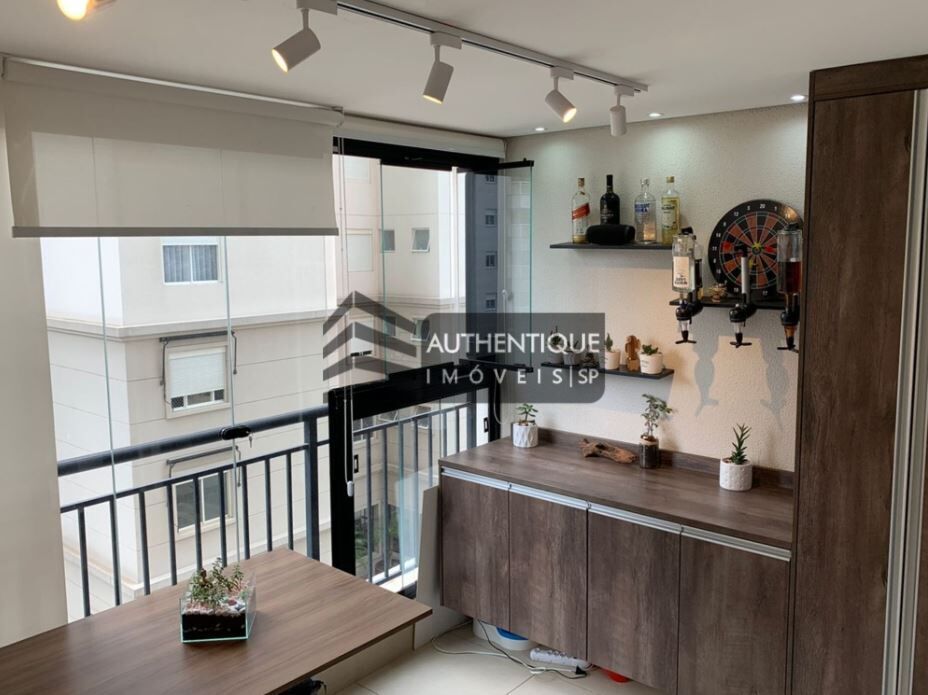 Apartamento à venda com 2 quartos, 64m² - Foto 2