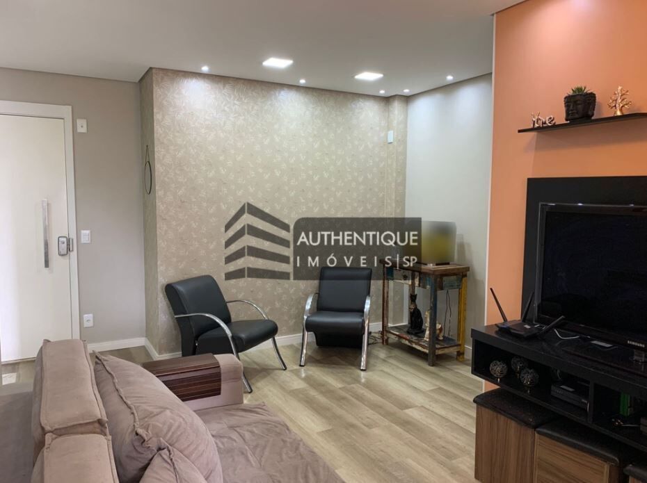 Apartamento à venda com 2 quartos, 64m² - Foto 4