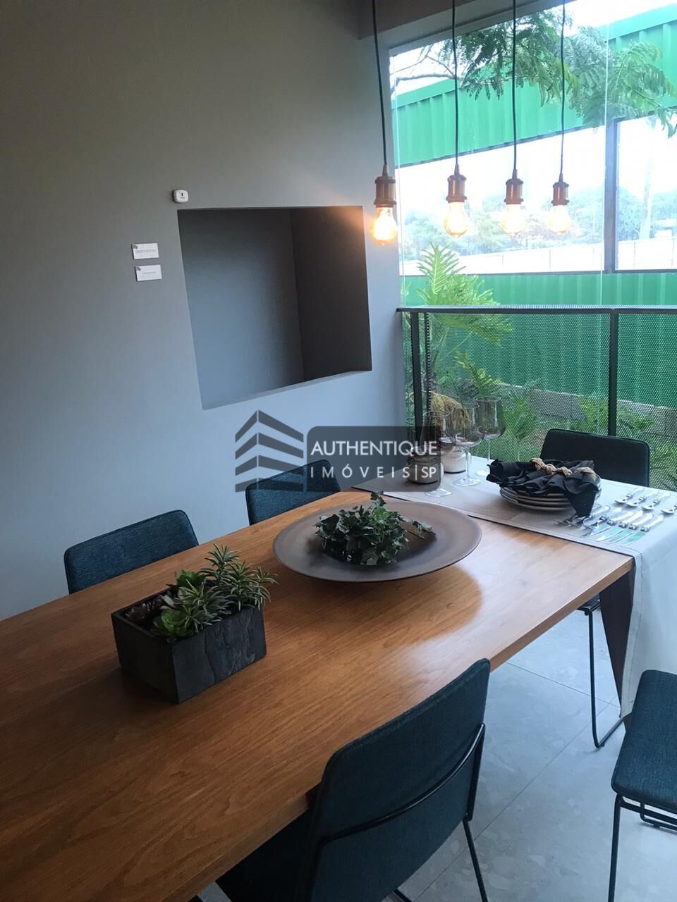 Apartamento à venda com 3 quartos, 104m² - Foto 2