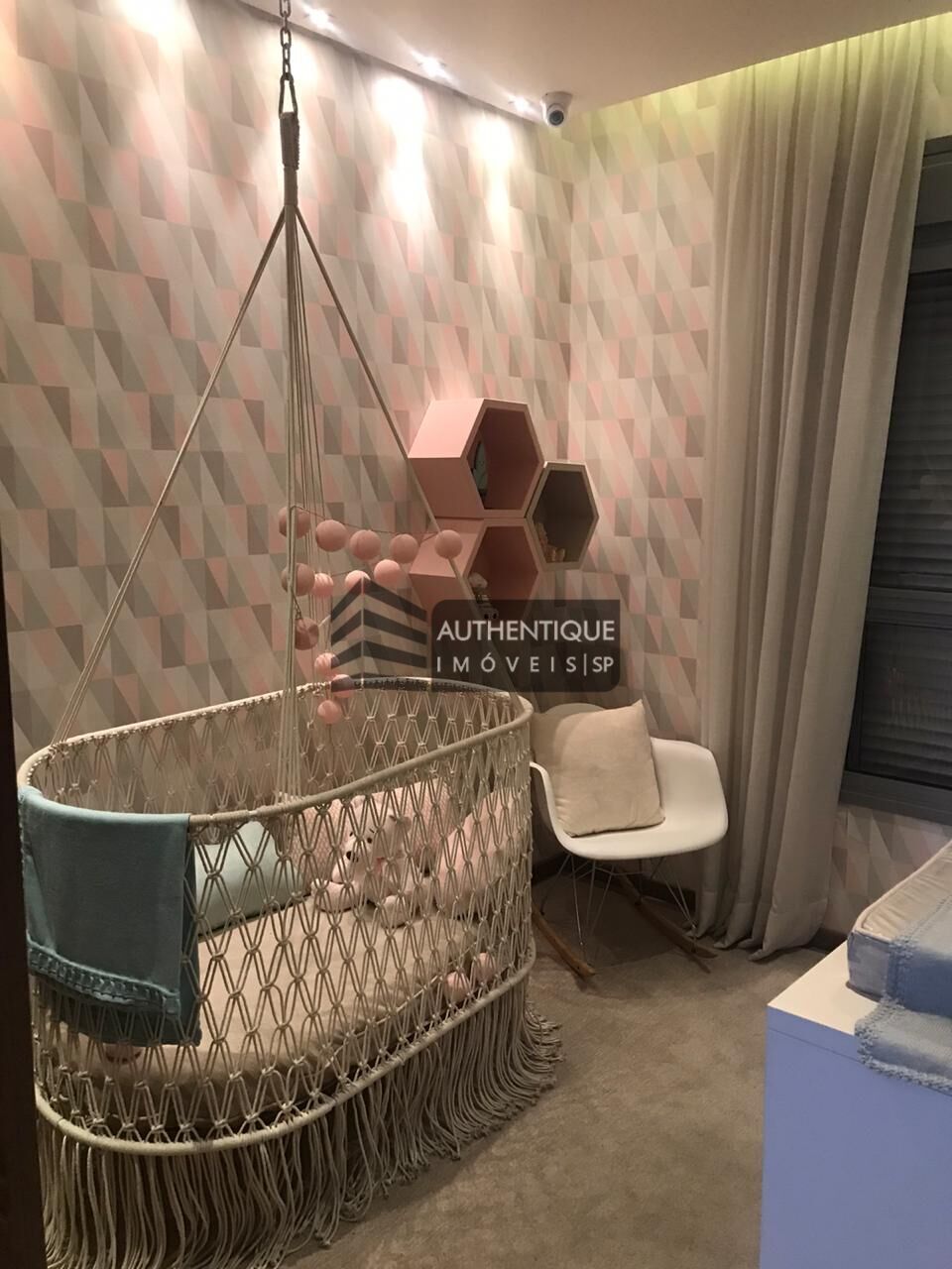 Apartamento à venda com 3 quartos, 104m² - Foto 13