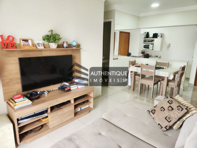 Apartamento à venda com 3 quartos, 123m² - Foto 1