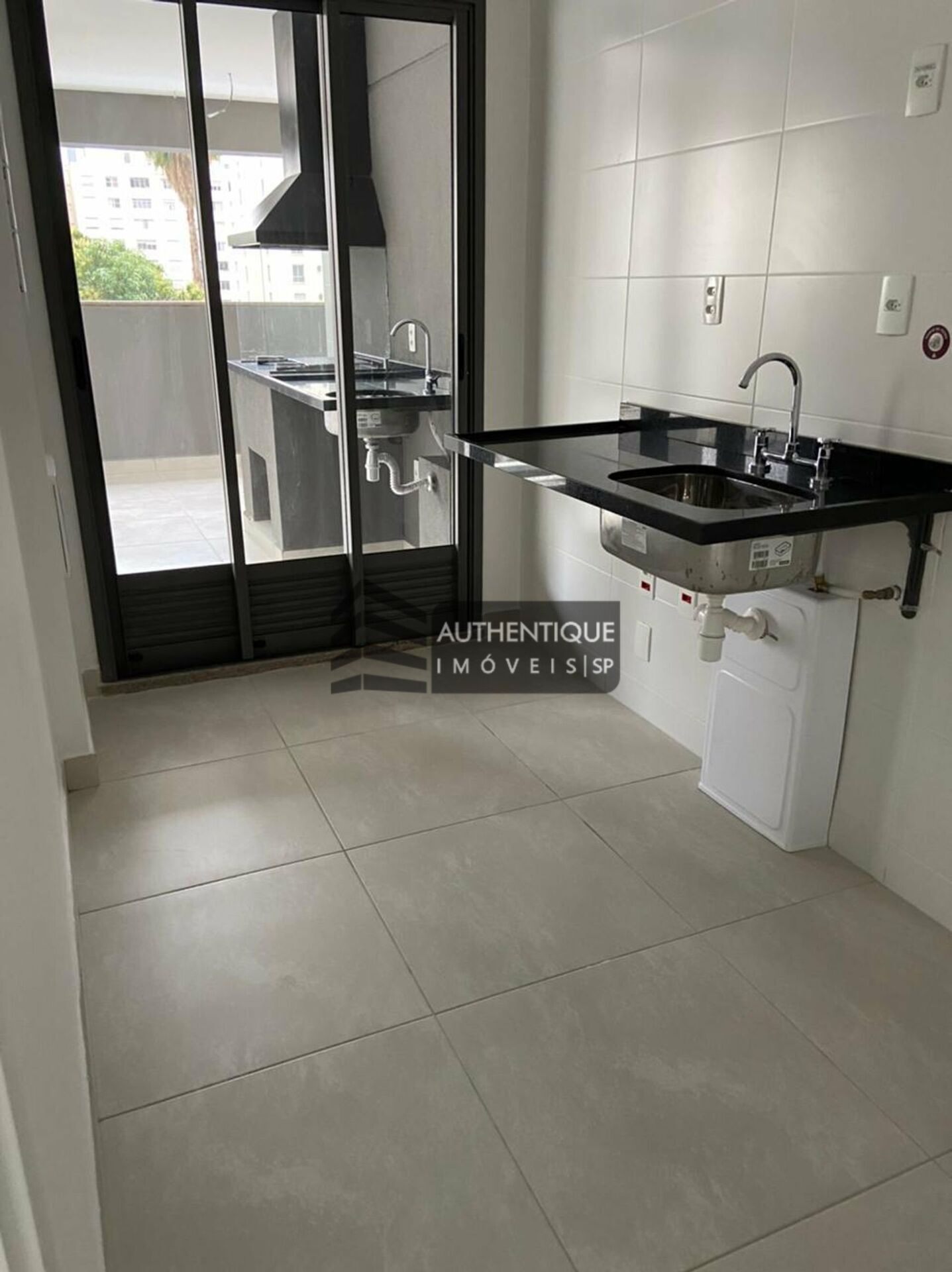 Apartamento à venda com 3 quartos, 104m² - Foto 13