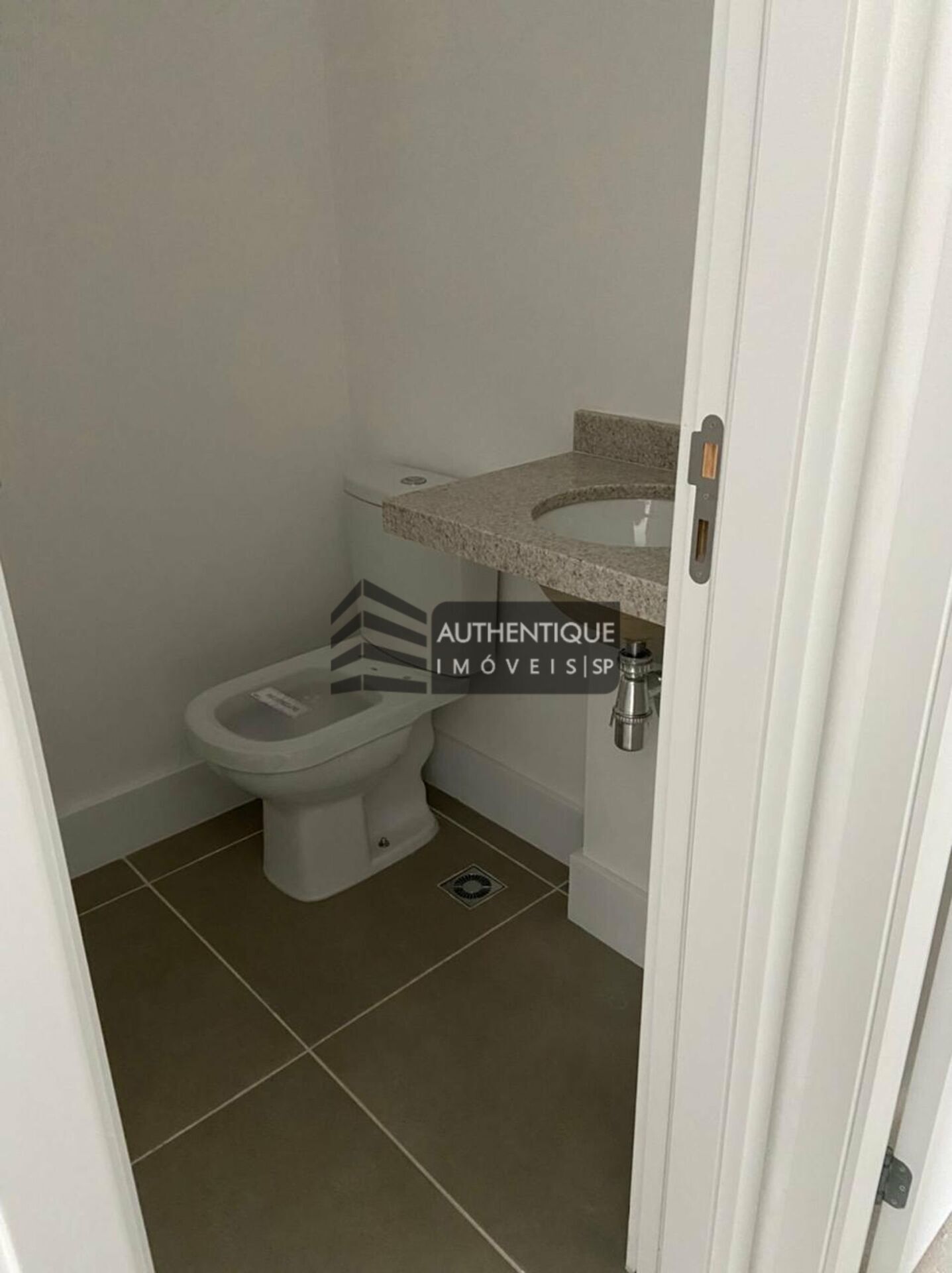 Apartamento à venda com 3 quartos, 104m² - Foto 16