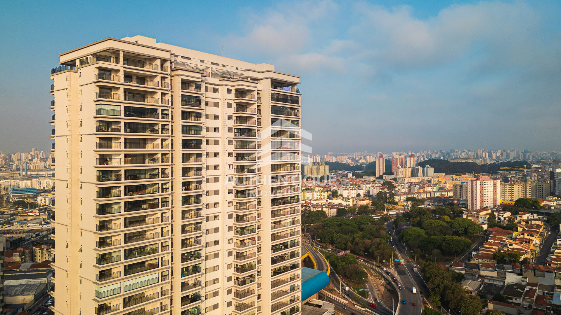 Apartamento, 3 quartos, 127 m² - Foto 2