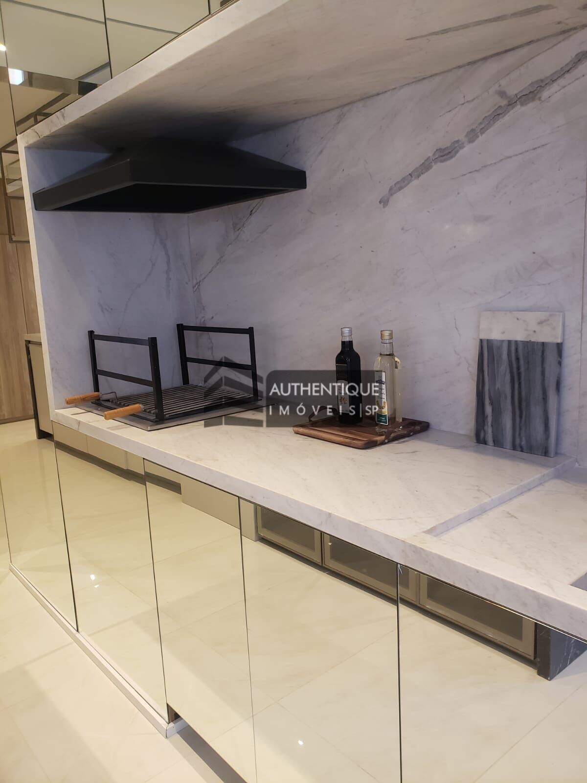 Apartamento à venda com 3 quartos, 127m² - Foto 7