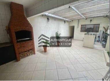 Casa à venda com 3 quartos, 224m² - Foto 2