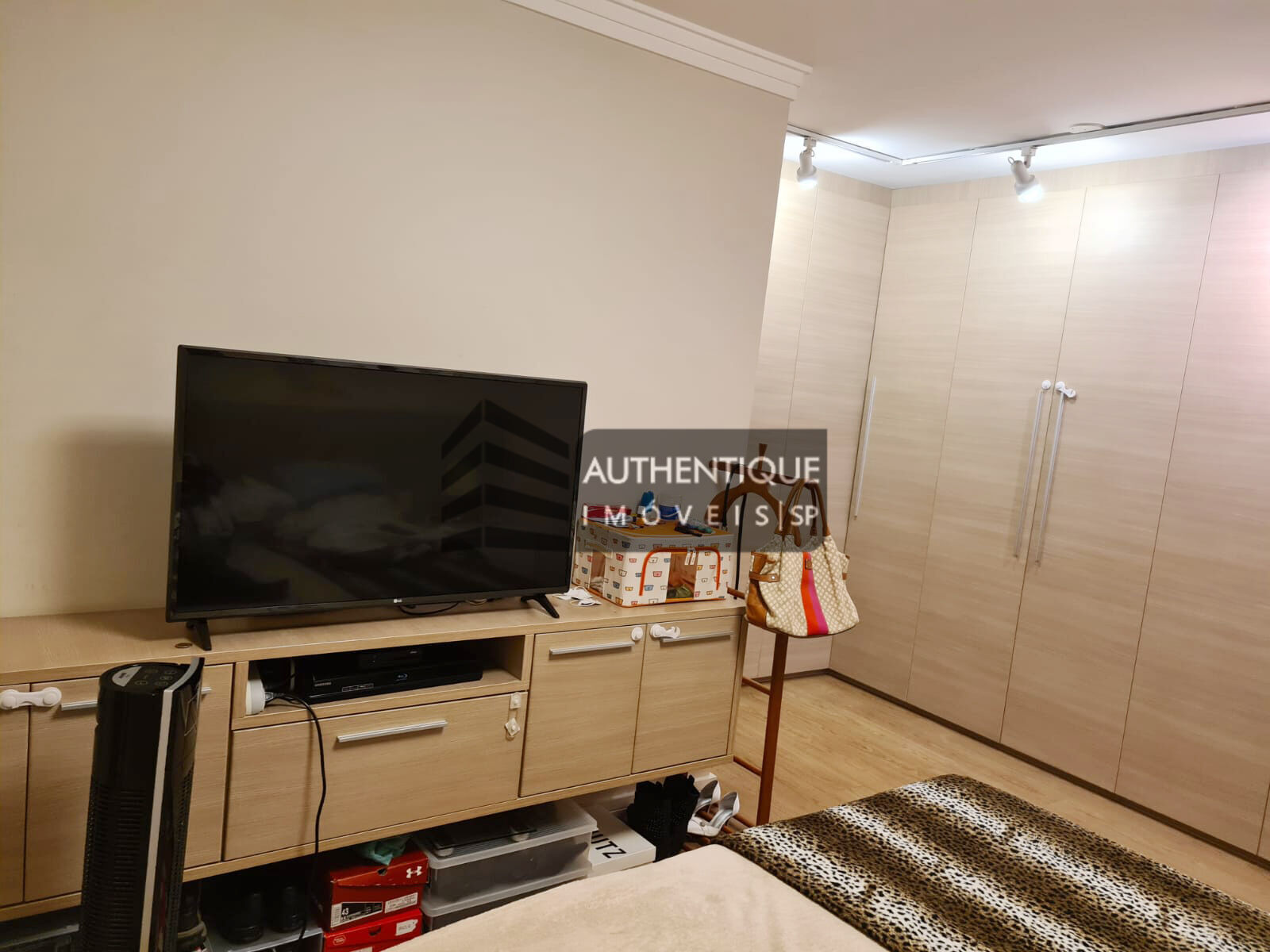 Apartamento à venda com 2 quartos, 110m² - Foto 20