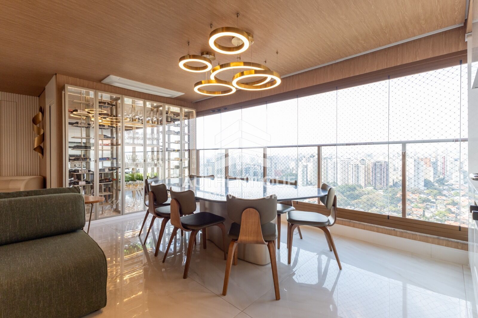 Apartamento, 3 quartos, 147 m² - Foto 1