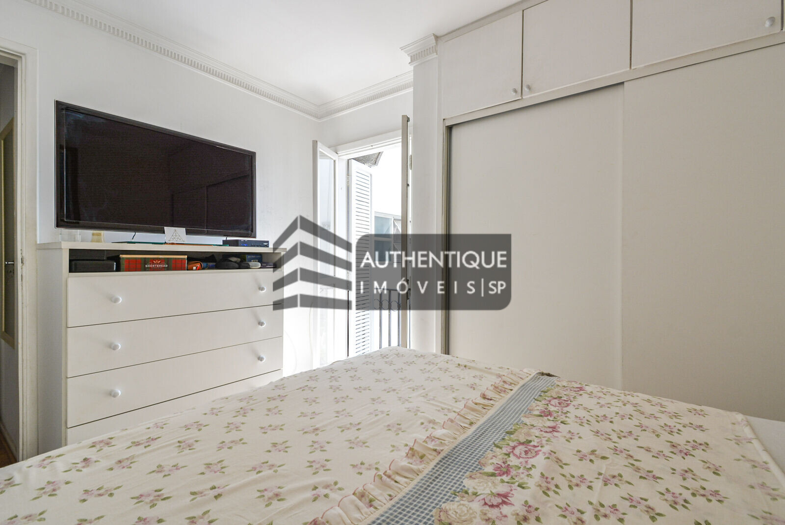 Apartamento à venda com 3 quartos, 126m² - Foto 17