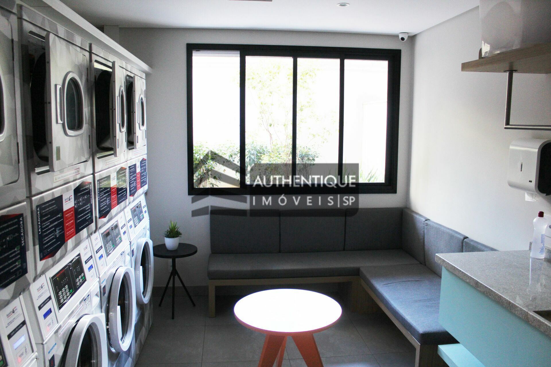 Apartamento à venda com 2 quartos, 62m² - Foto 12