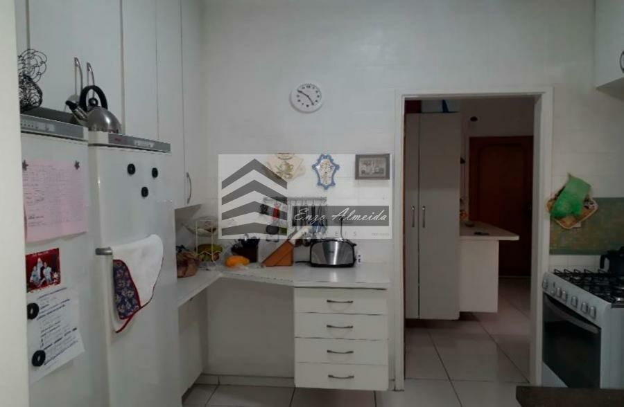 Apartamento à venda com 4 quartos, 200m² - Foto 17