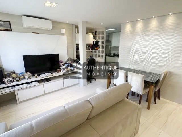 Casa à venda com 3 quartos, 120m² - Foto 2