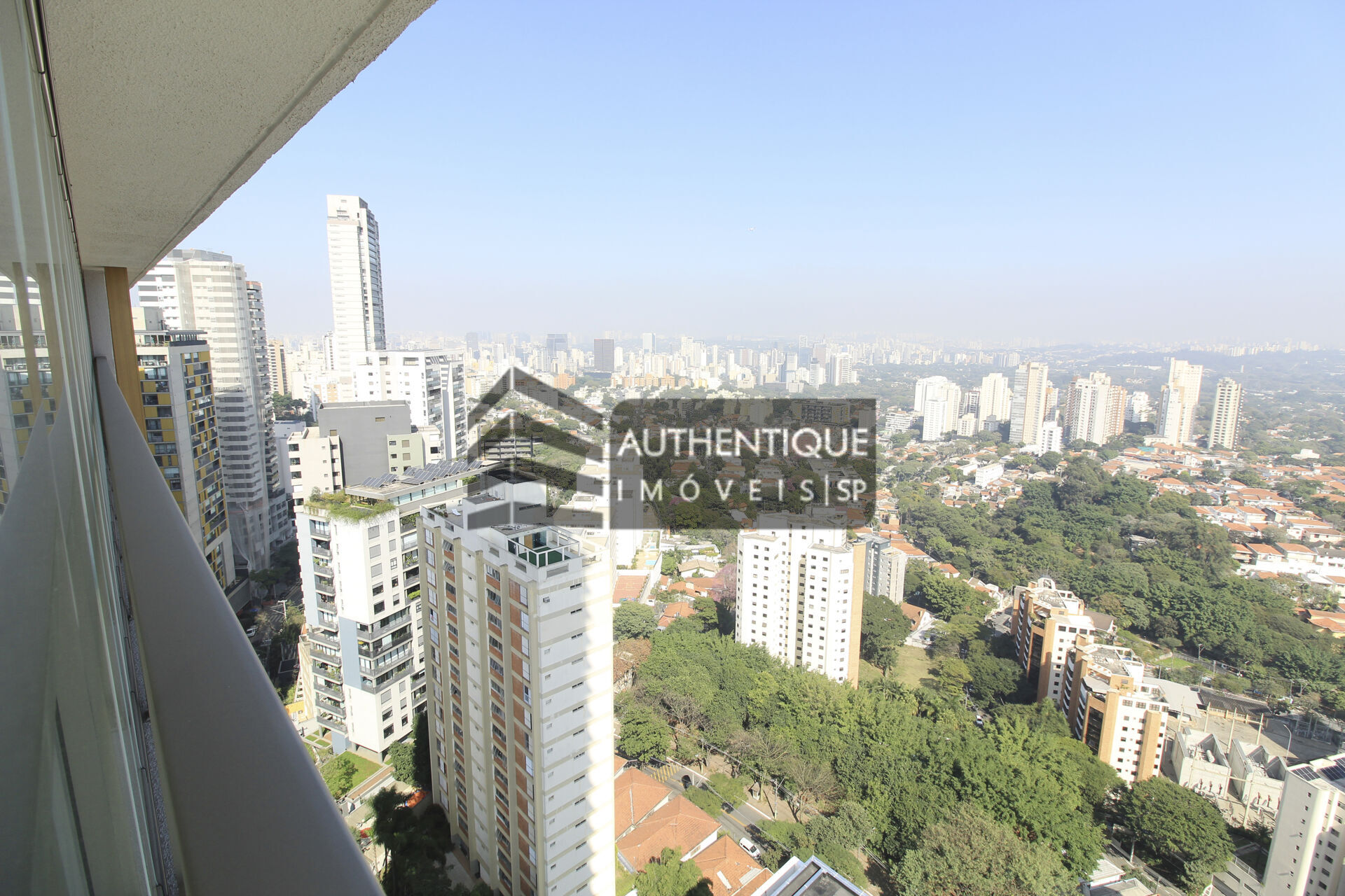 Apartamento à venda com 3 quartos, 144m² - Foto 12