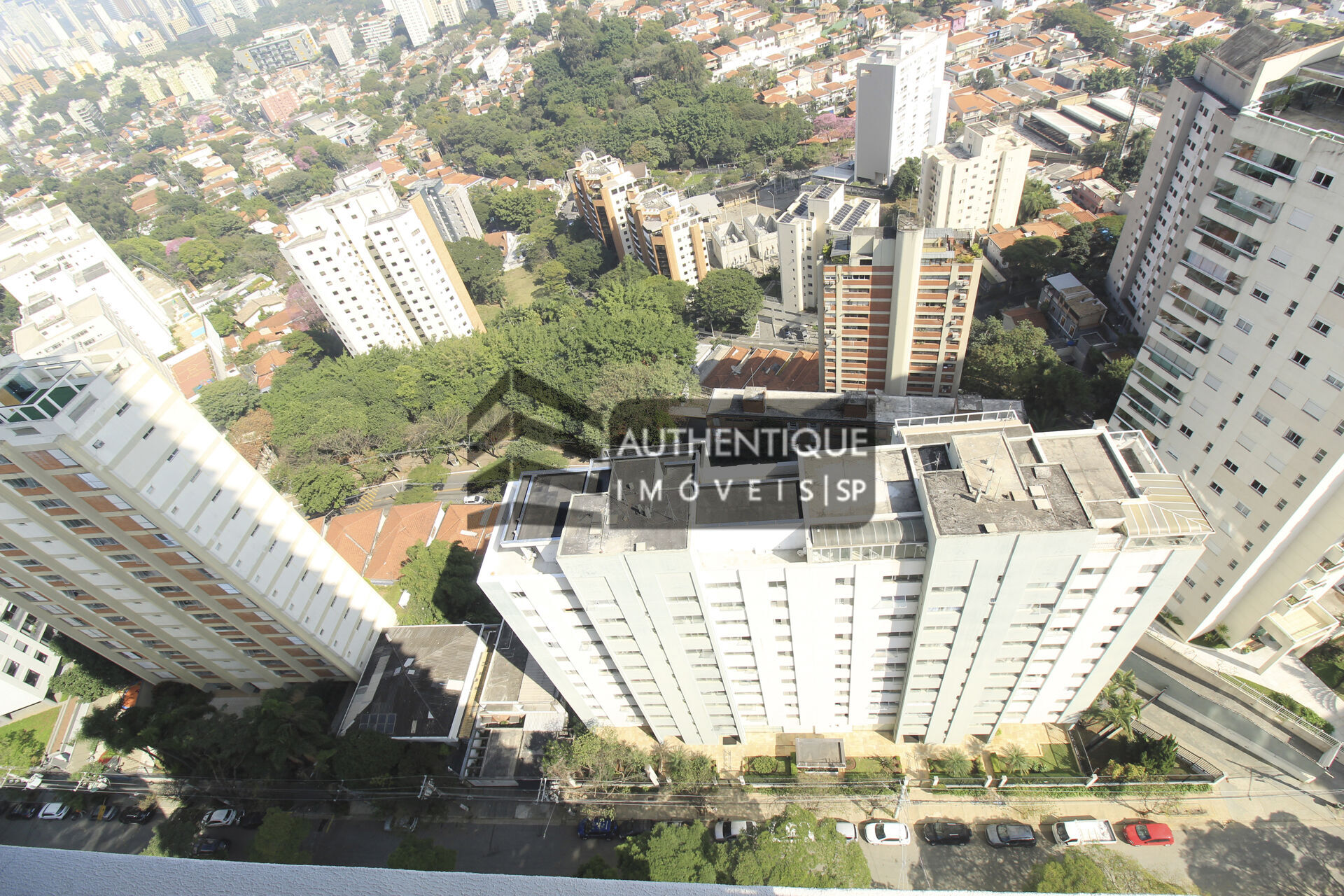 Apartamento à venda com 3 quartos, 144m² - Foto 7