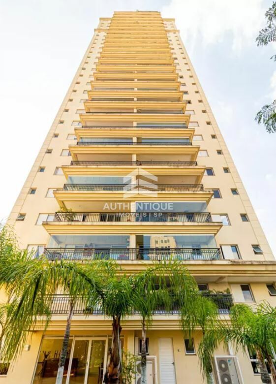 Apartamento, 3 quartos, 140 m² - Foto 1