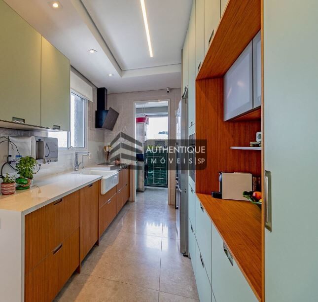 Apartamento à venda com 3 quartos, 154m² - Foto 17