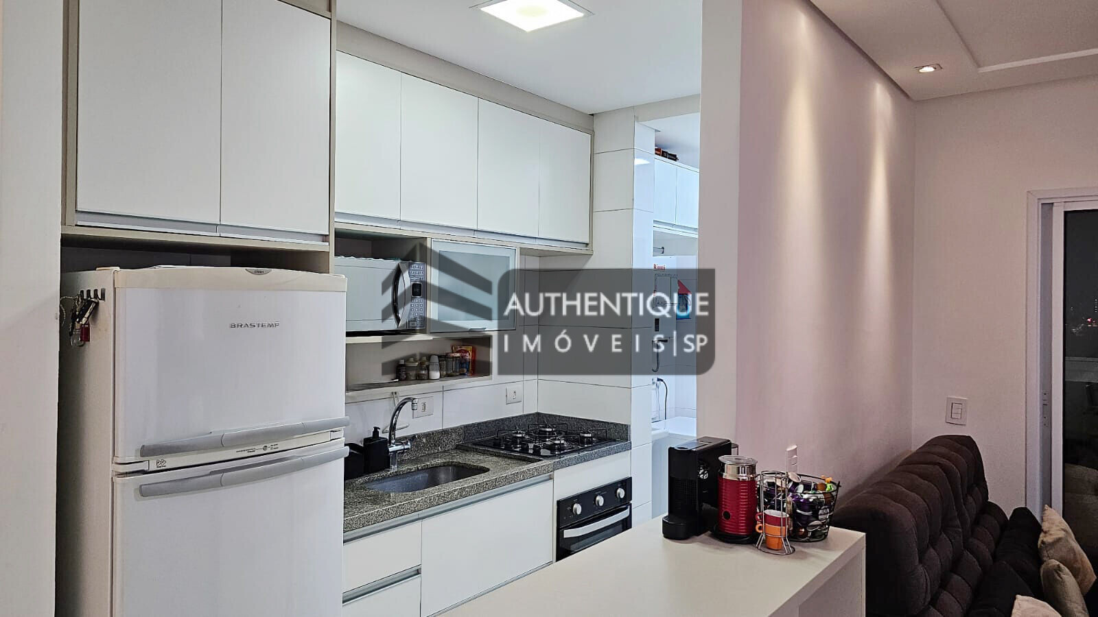 Apartamento à venda com 2 quartos, 72m² - Foto 8