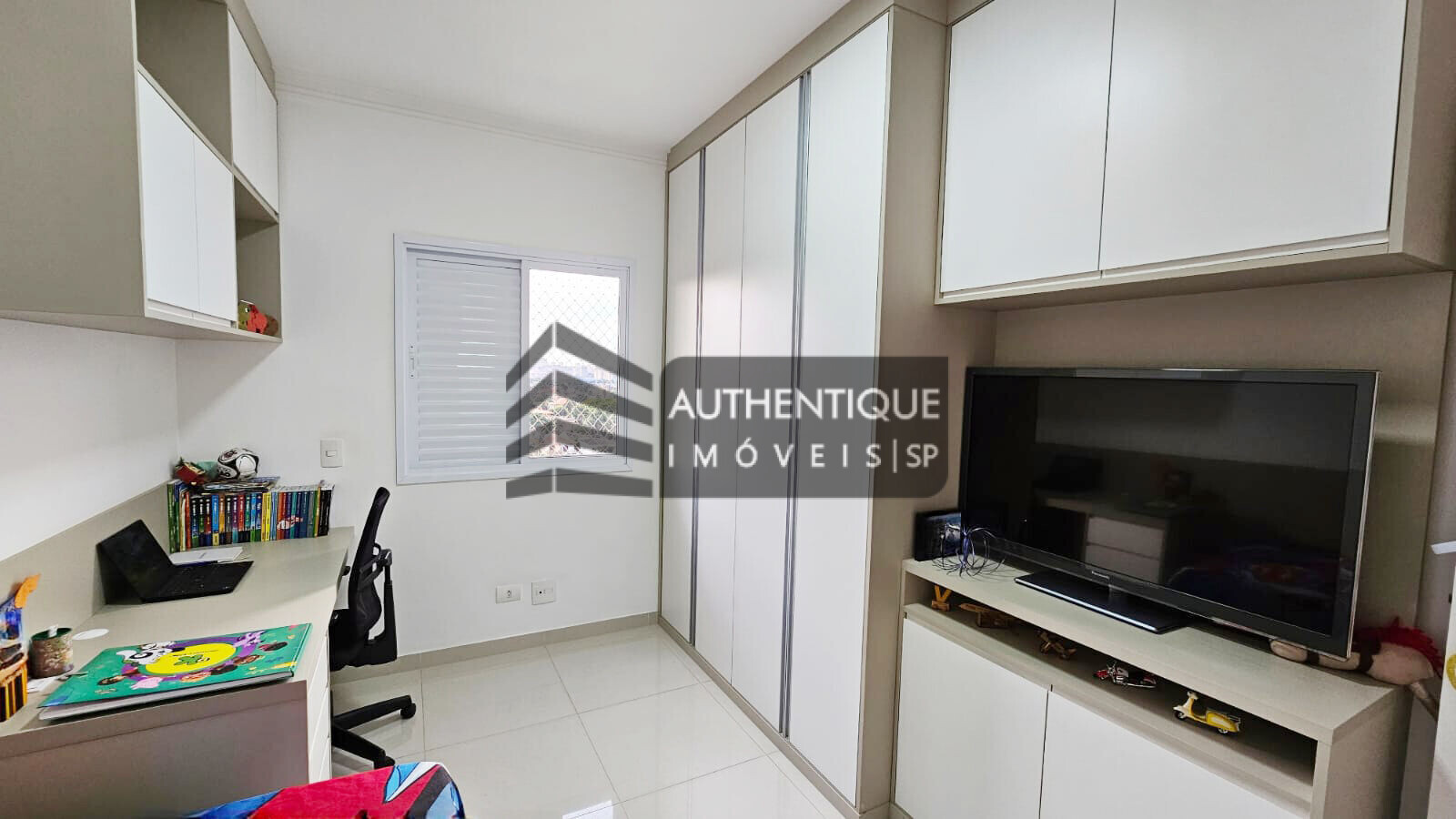 Apartamento à venda com 2 quartos, 72m² - Foto 15