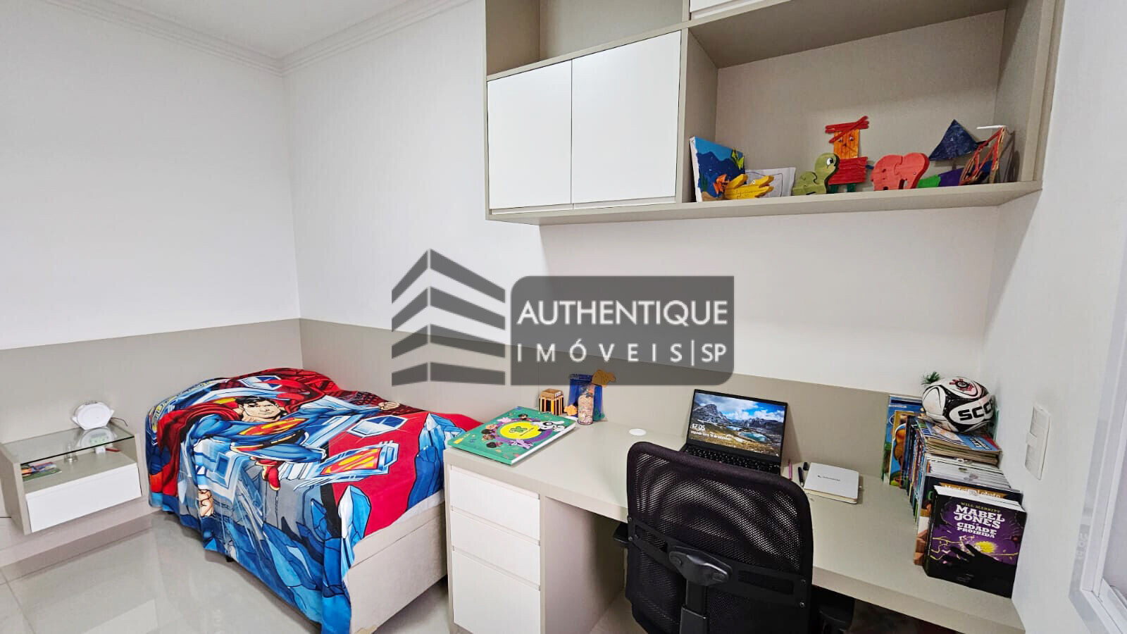 Apartamento à venda com 2 quartos, 72m² - Foto 13