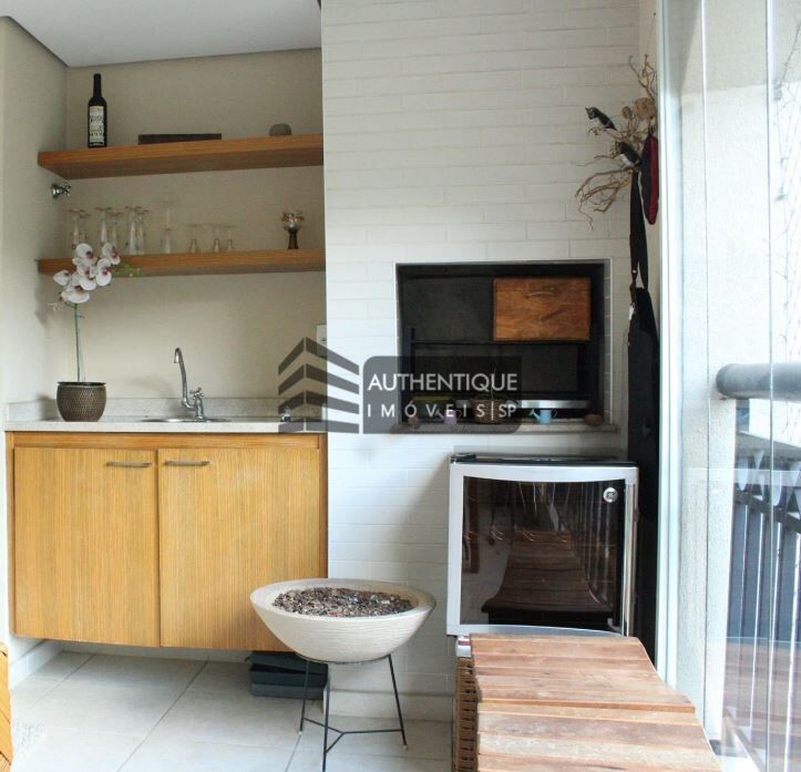 Apartamento à venda com 3 quartos, 174m² - Foto 2