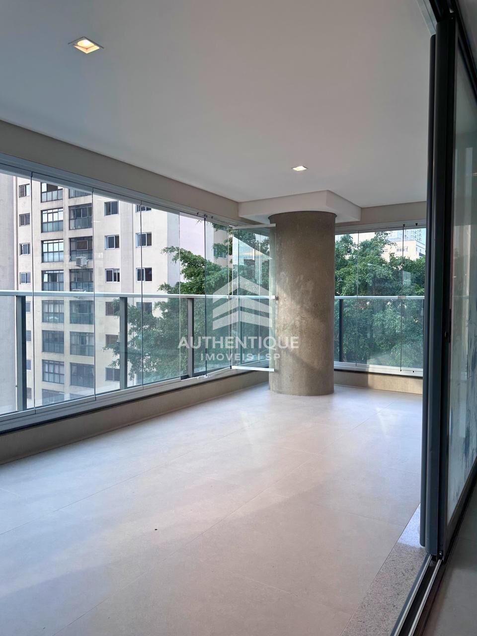 Apartamento, 4 quartos, 230 m² - Foto 2