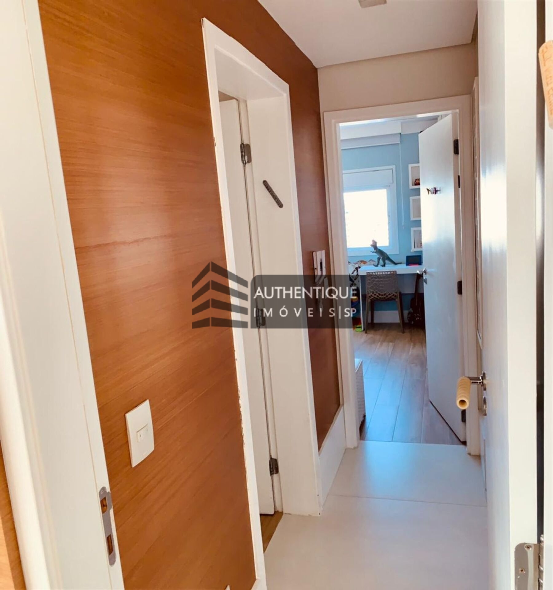 Apartamento à venda com 3 quartos, 155m² - Foto 14