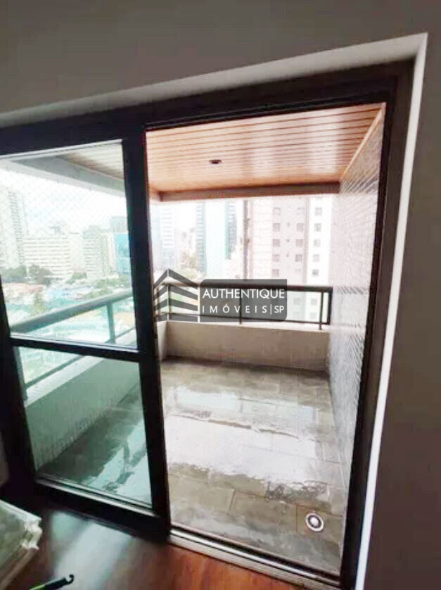 Apartamento à venda com 4 quartos, 140m² - Foto 1