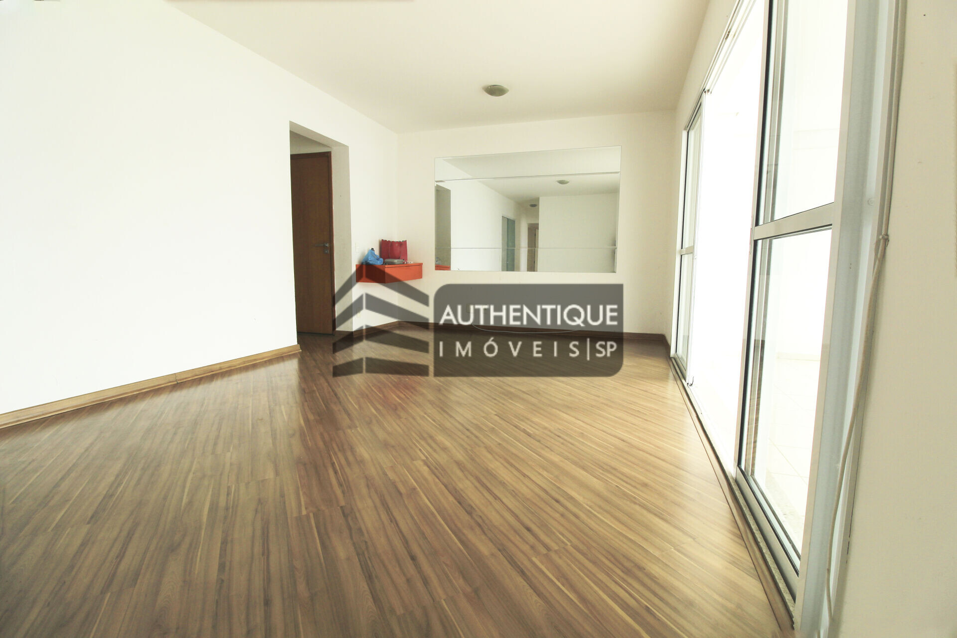 Apartamento à venda com 3 quartos, 107m² - Foto 6