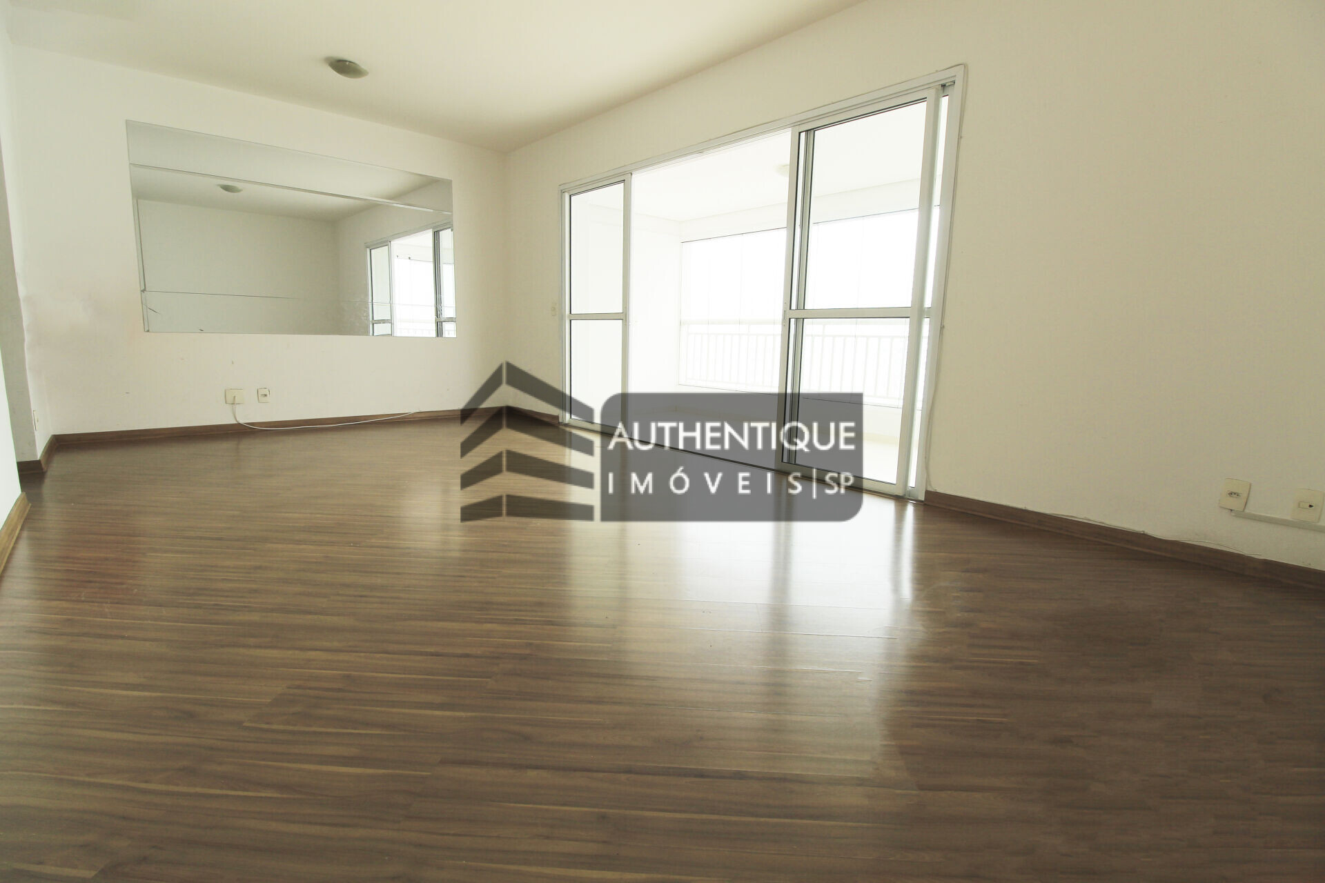 Apartamento à venda com 3 quartos, 107m² - Foto 7