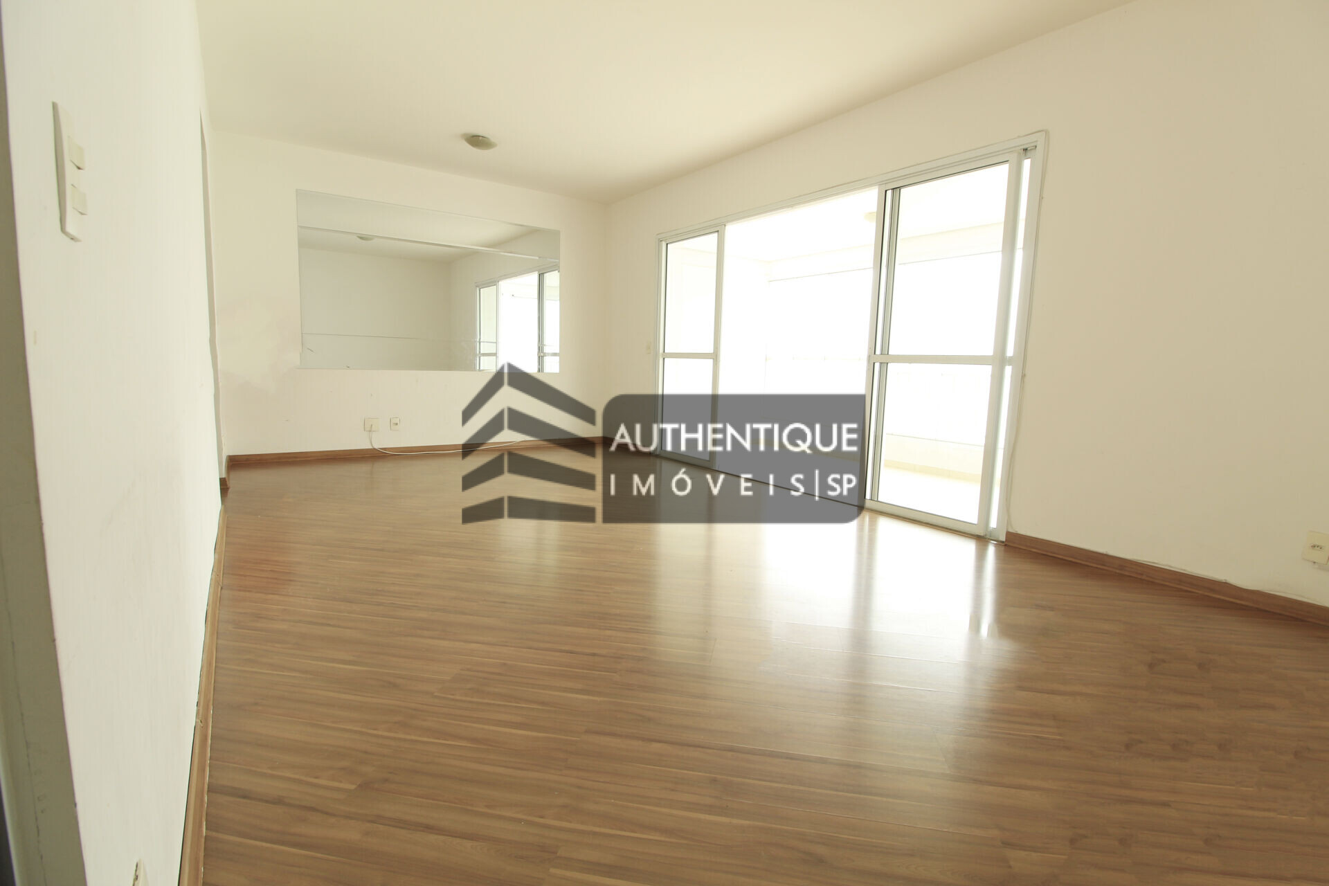 Apartamento à venda com 3 quartos, 107m² - Foto 17