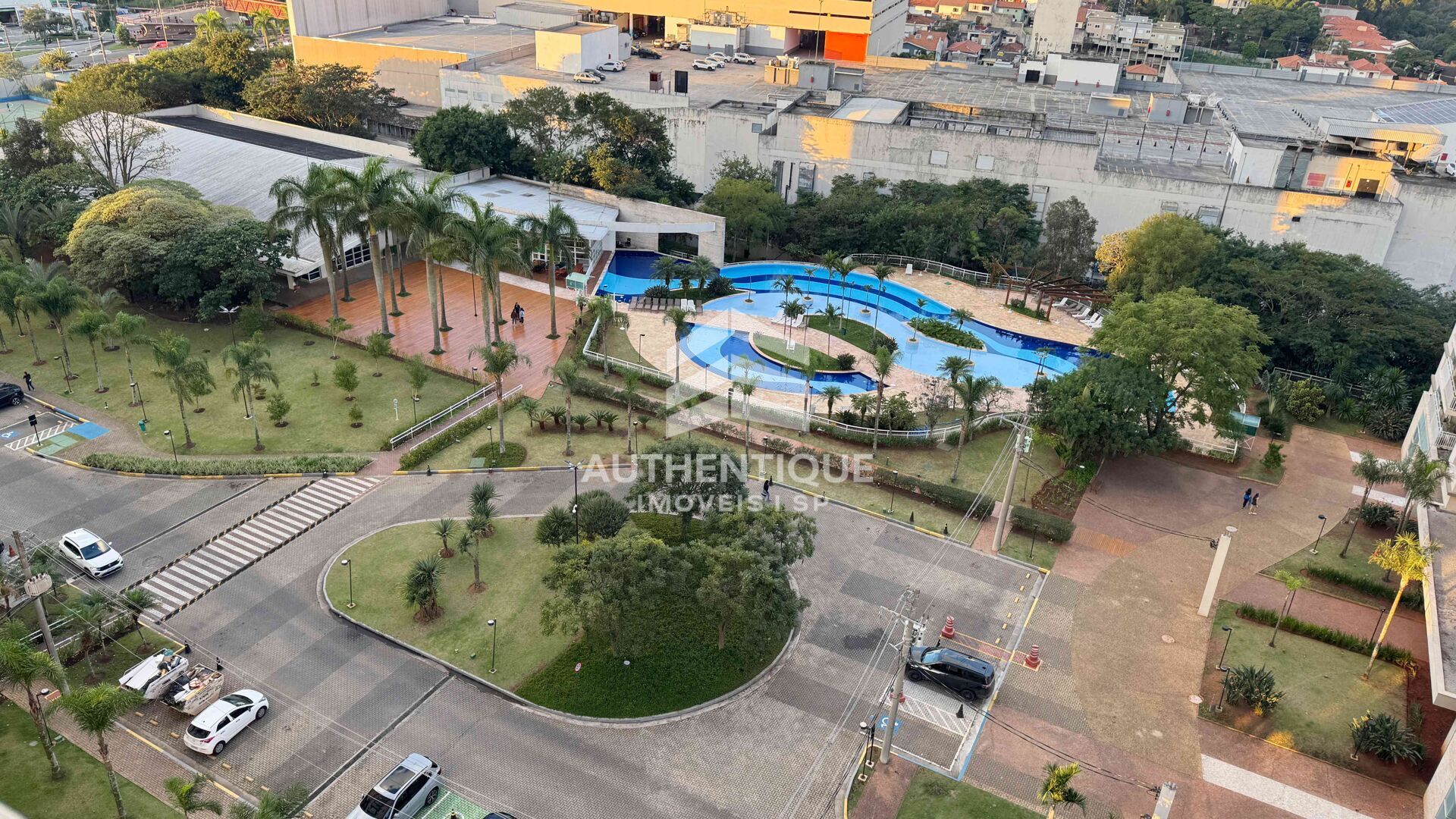 Apartamento, 4 quartos, 134 m² - Foto 2