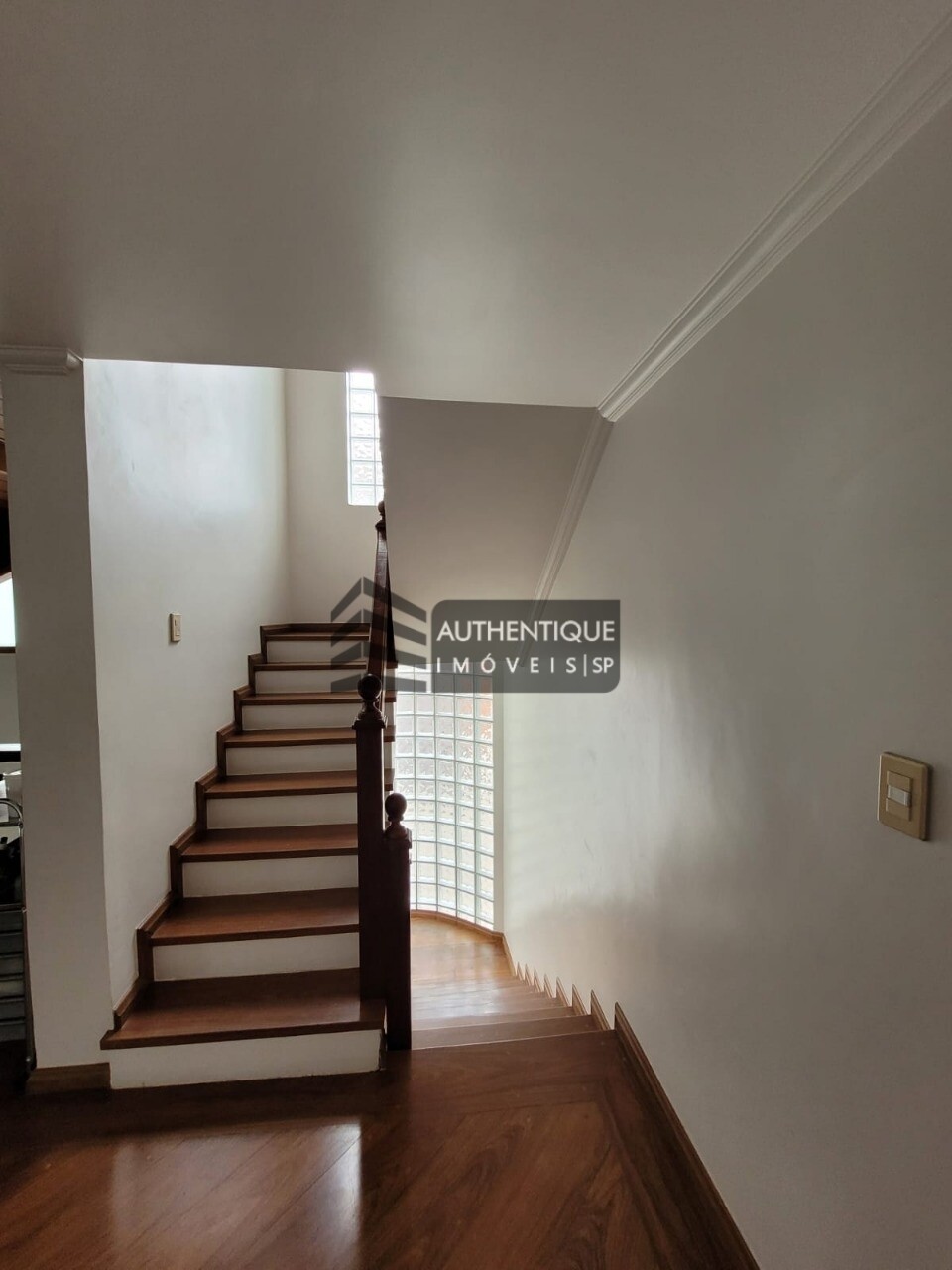 Casa de Condomínio à venda com 4 quartos, 400m² - Foto 14